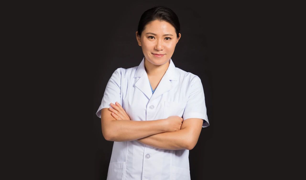 新氧公益：成就她们的变形记