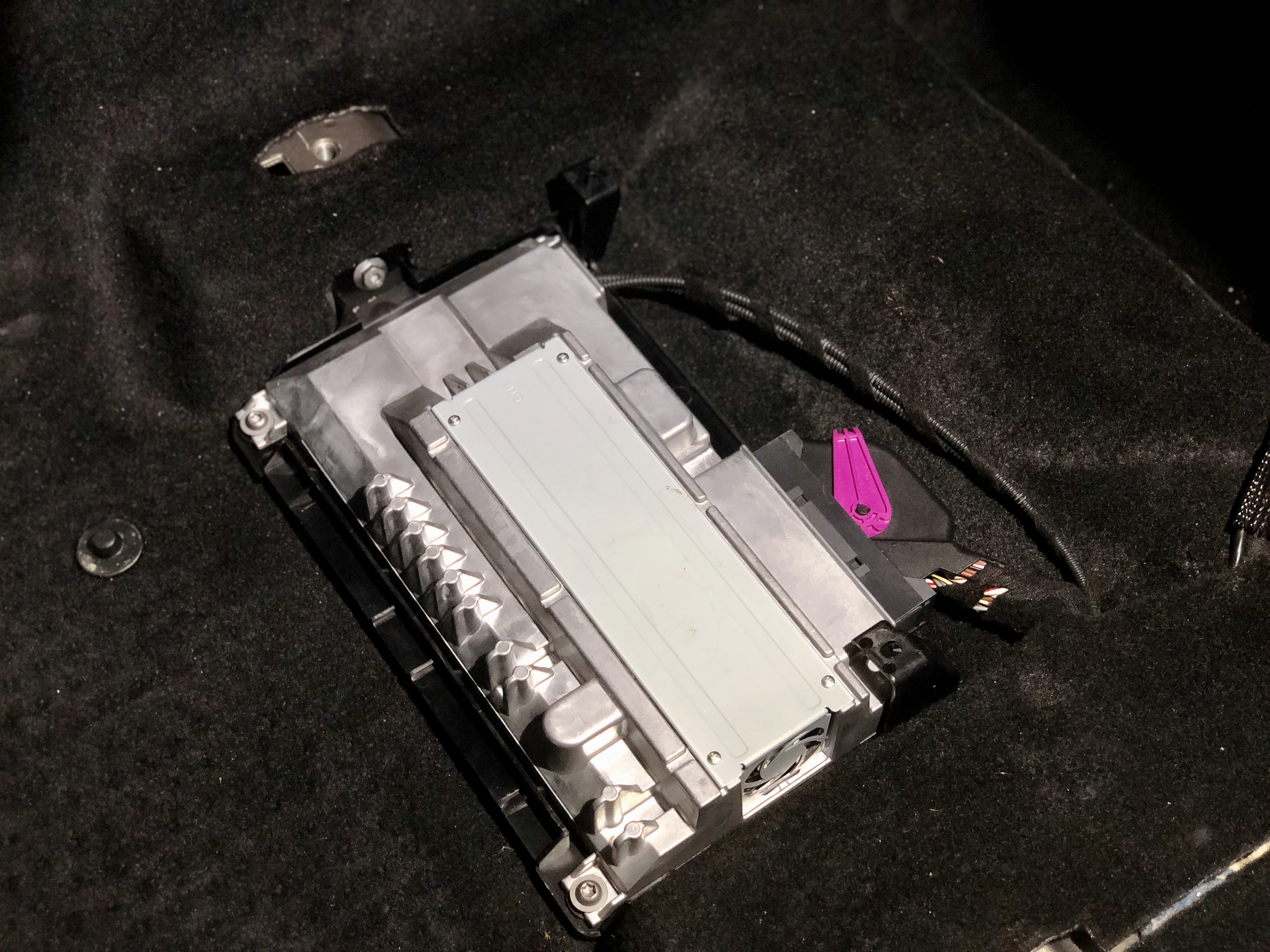 帕萨特改装阿尔派音响,楚雄24款帕萨特音响改装