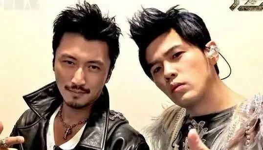 谢霆锋罕见谈感情，下意识的一句话，终于明白他为何如此痴迷王菲