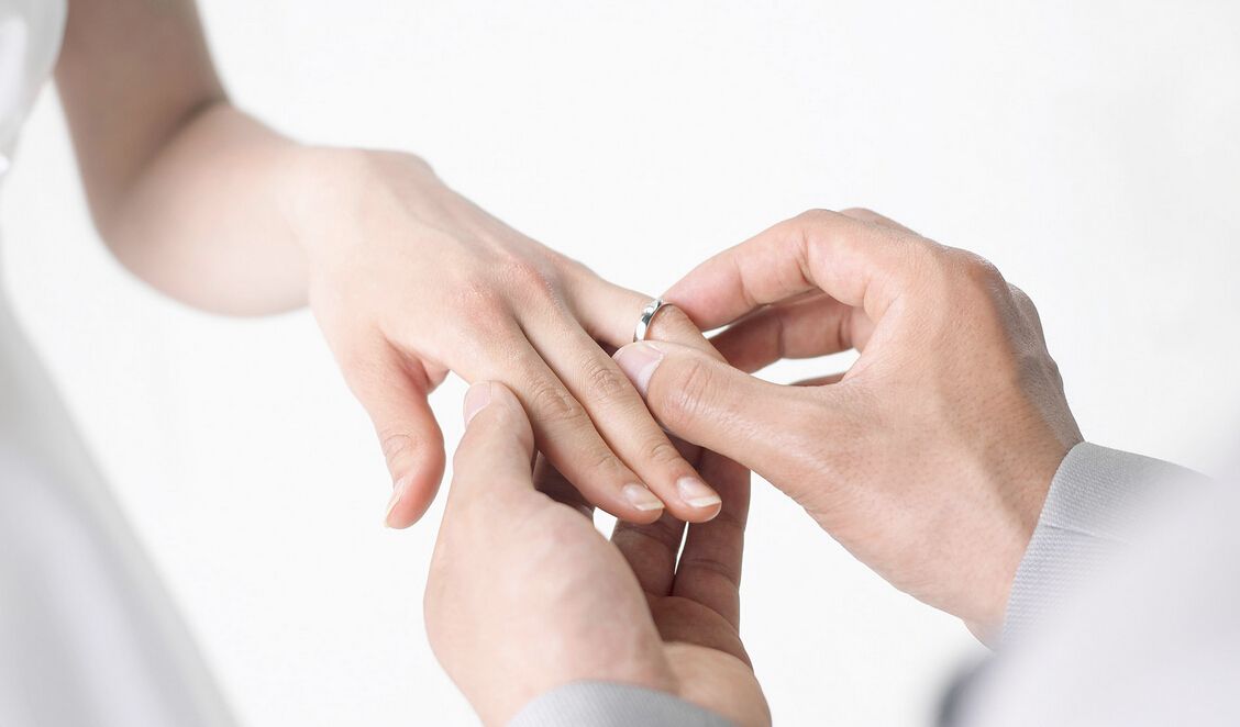 夫妻离婚了有房贷的房子怎么办,夫妻离婚买房能贷款吗