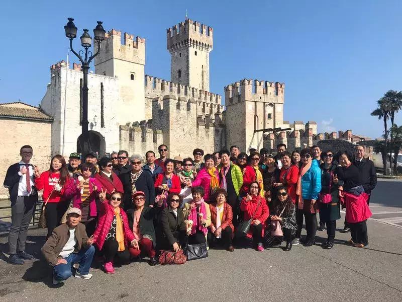 琛屾父澶╀笅鏃呮父,琛屾父澶╀笅