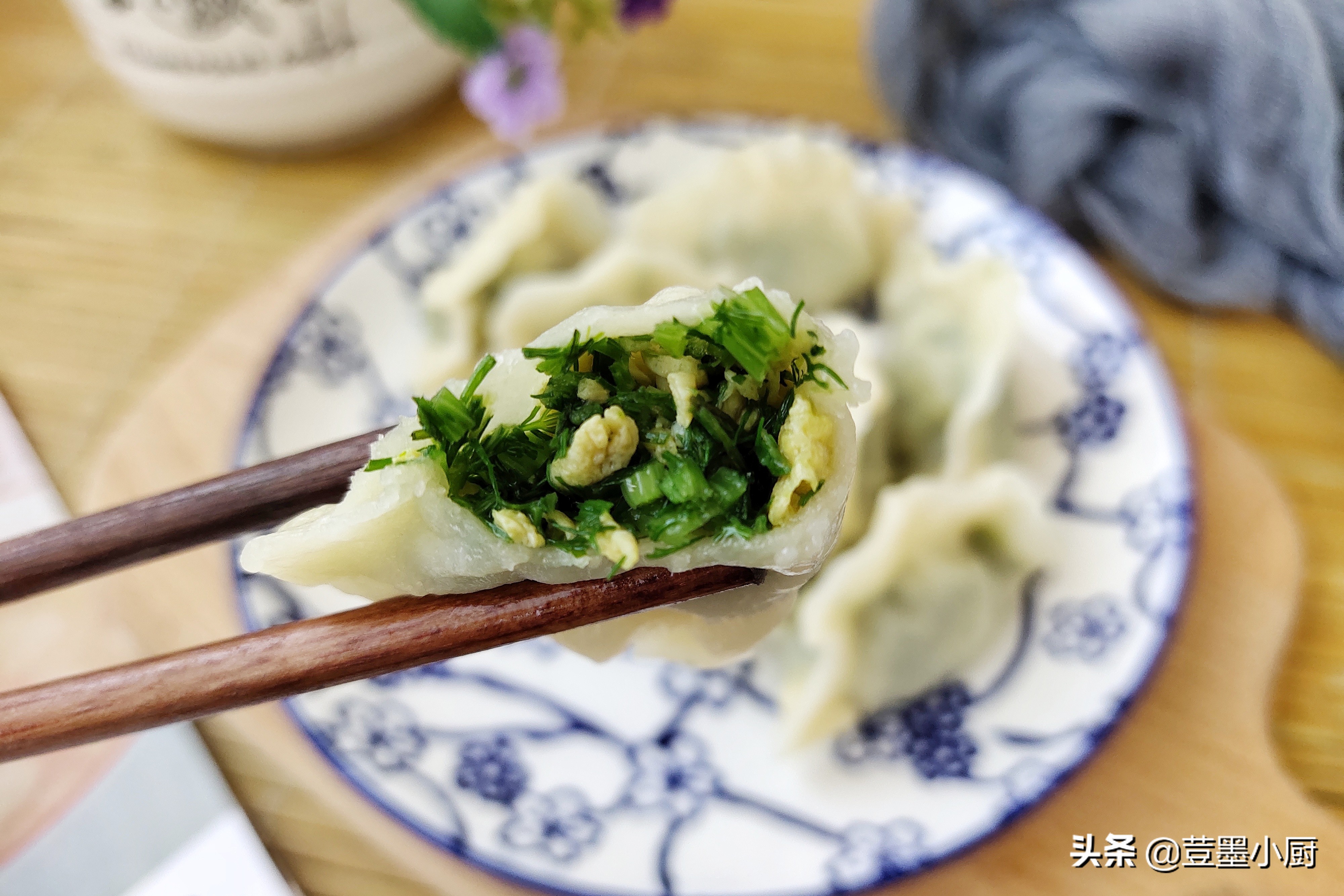 五月吃啥饺子馅最好,春天多吃这素馅饺子
