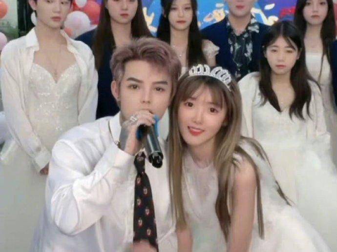 结婚的快手网红,2018快手网红求婚