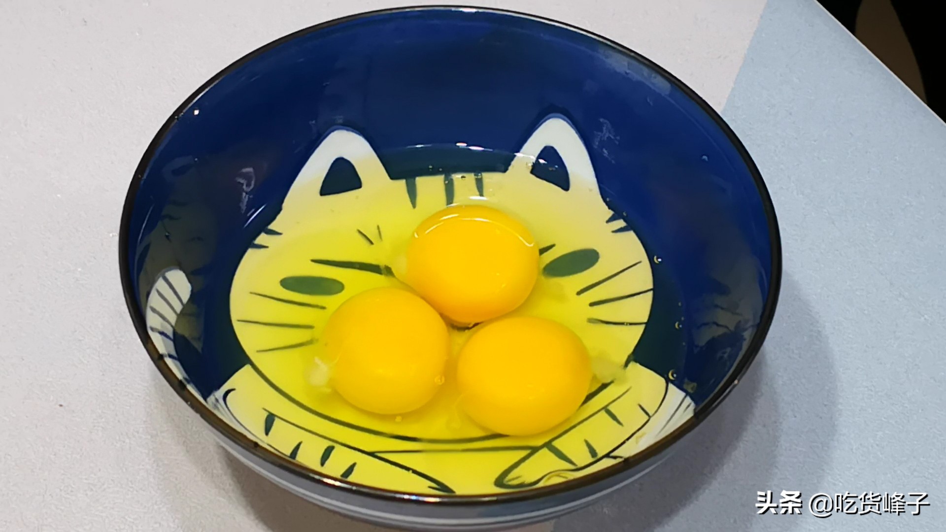 莴笋炒前需要焯水么,莴笋炒以前需要焯水吗