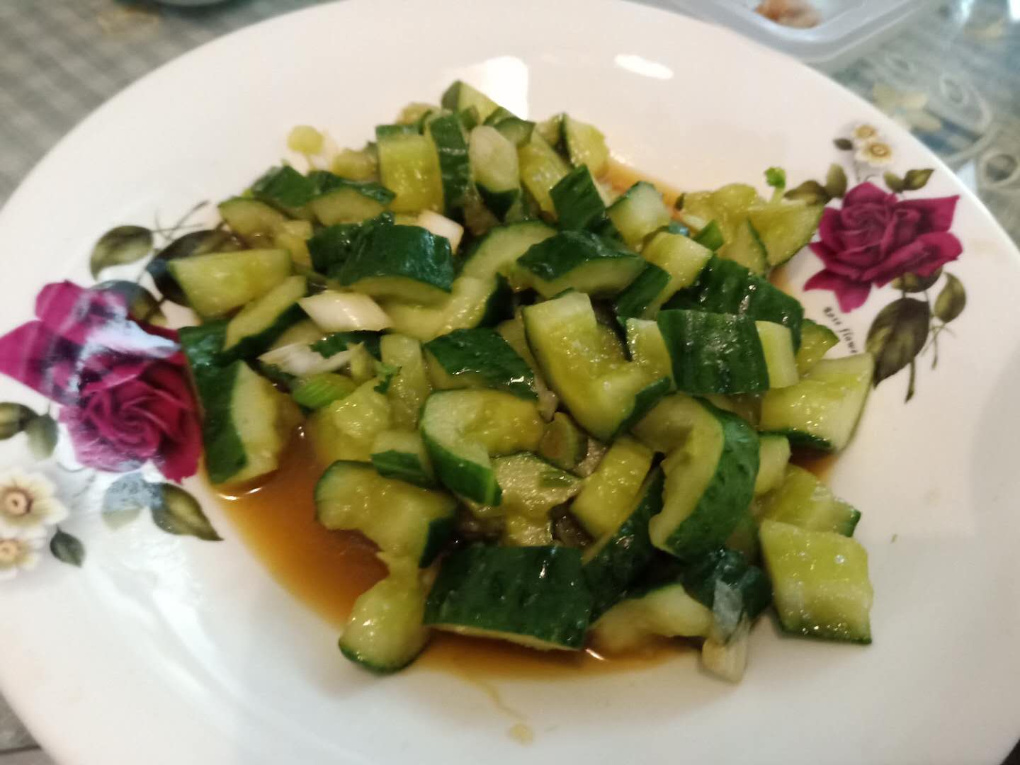 大年初一，去哥嫂家吃团圆饭，这8道硬菜却抵不上“一瓶酒”！