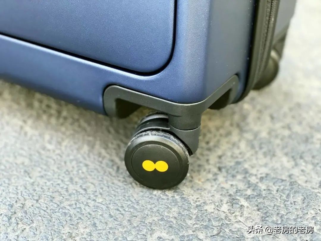 地平线8号开盖登机箱,地平线8号行李箱过安检