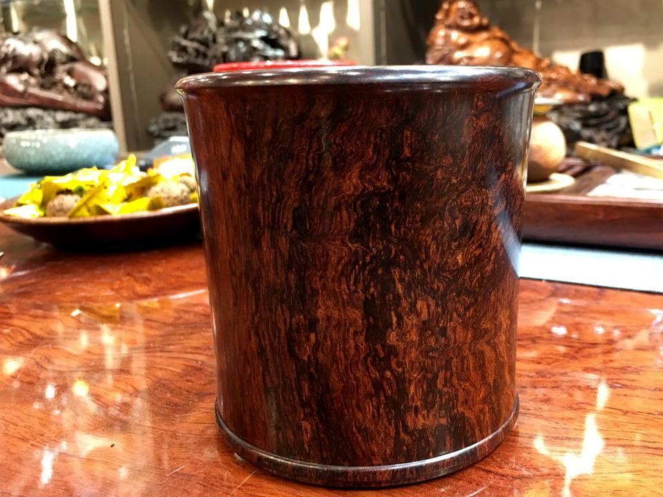 金丝楠阴沉木和黄花梨哪个好看,黄花梨贵还是金丝楠木阴沉木贵