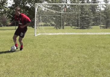 足球基本功训练停球,小学生足球基本功训练停球