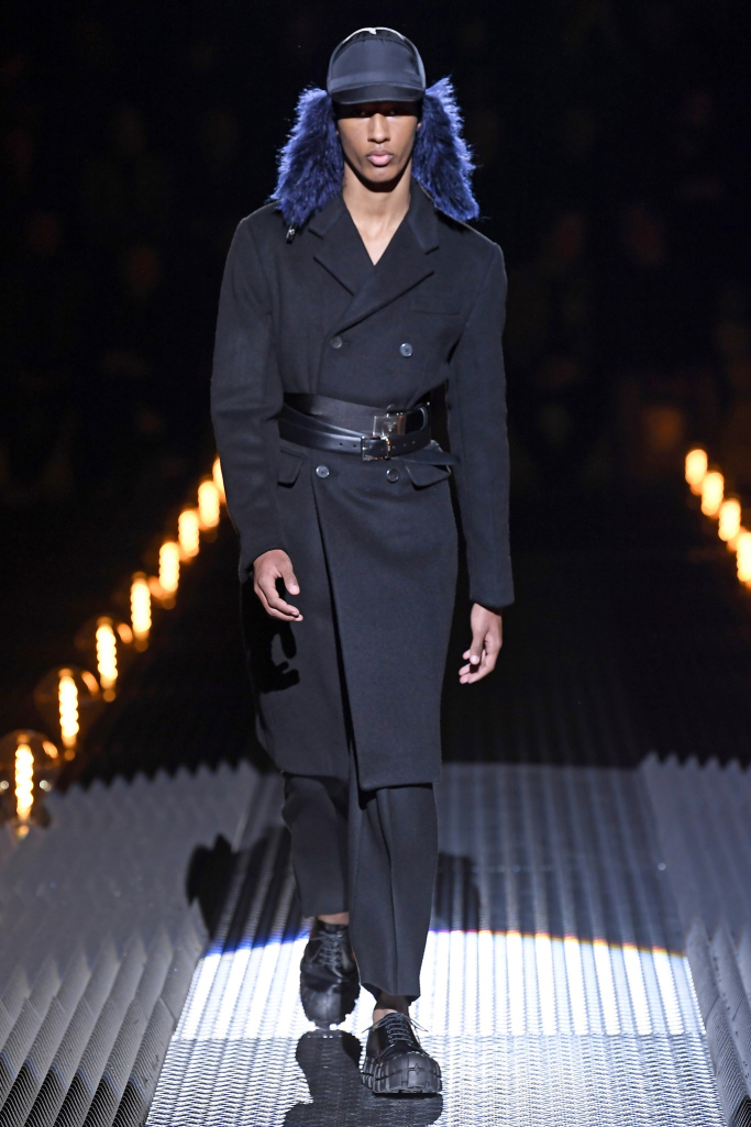 米兰2012秋冬男装周prada专场秀,米兰时装周prada2024