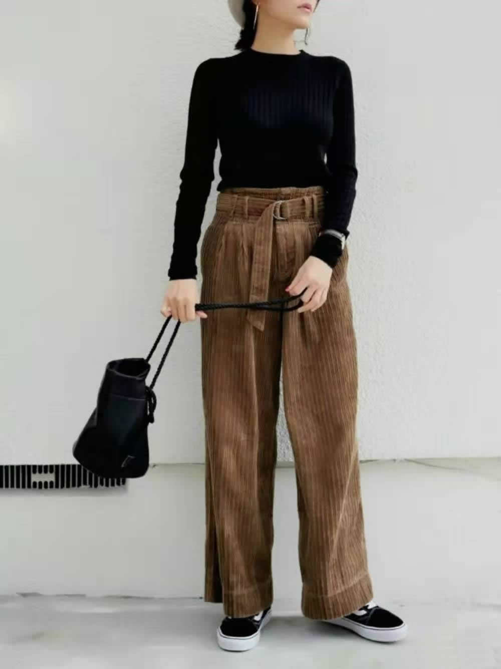 40岁女人适合穿匡威,50岁女人可以穿匡威鞋吗