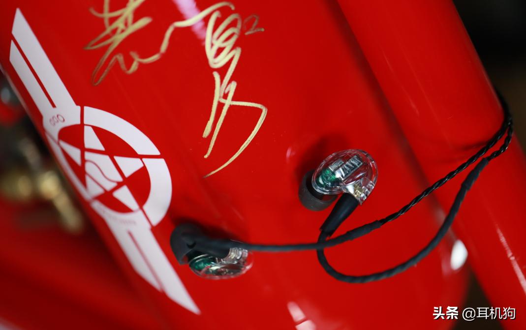 被日本媒体评价最合适3k价位入耳式动铁耳机威士顿umpro30评测