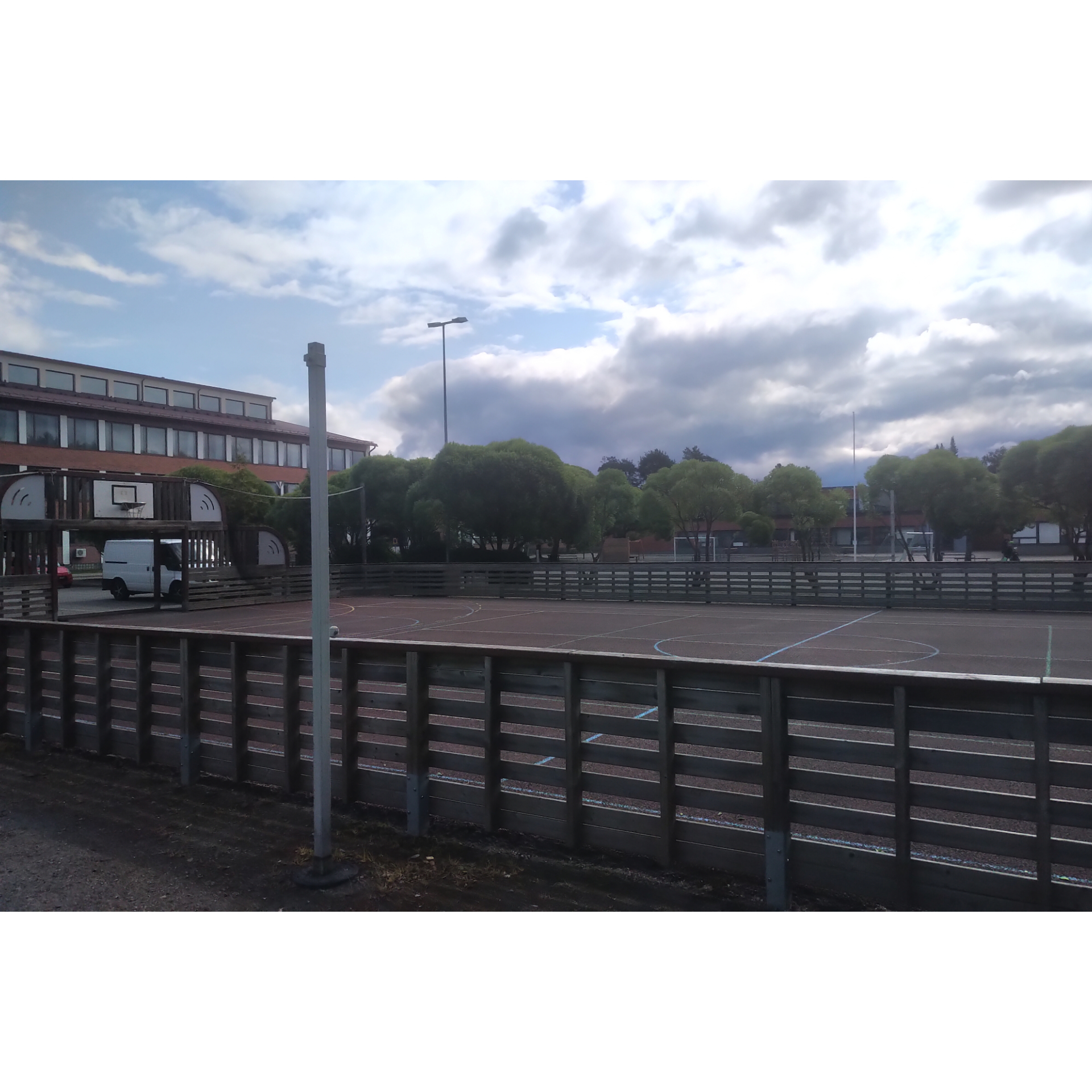 芬兰足球创历史首次进入欧洲杯正赛,一些芬兰足球的个人直接感受