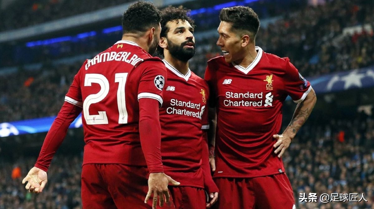 巴萨欧冠3:1击退曼联,巴萨被利物浦逆转梅西表情