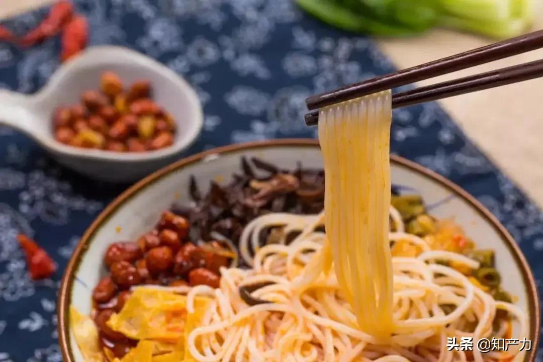 瑞士手表、韩国整形、美国好莱坞,中国螺狮粉?