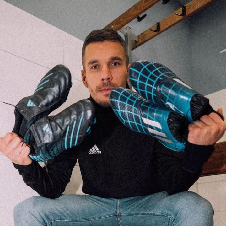 adidas回归初心第二弹,adidas褪色