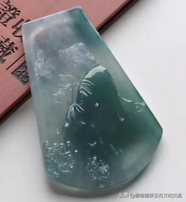 翡翠雕刻房子造型寓意,翡翠雕刻蚂蚁和虫子寓意