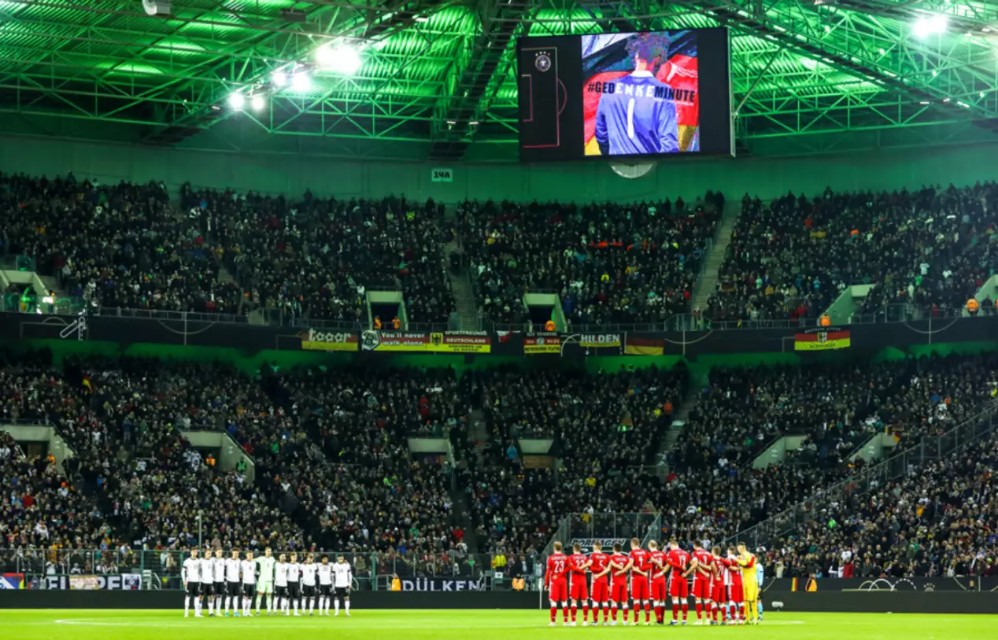 足球从未高于生死是什么意思,足球无关生死但高于生死