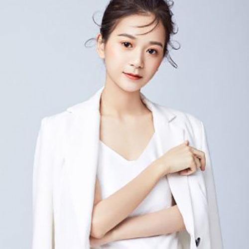 身价78亿的董事长,22岁董事长逆袭4年身价78亿