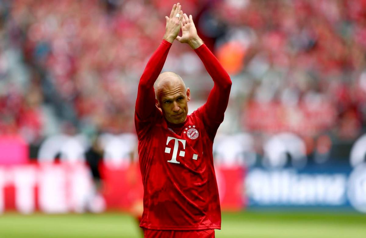 退役不是终点,实况足球卡卡巅峰数据