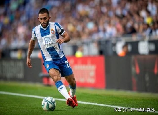 武磊一夜创两项纪录,武磊替补登场绝平巴萨创造历史