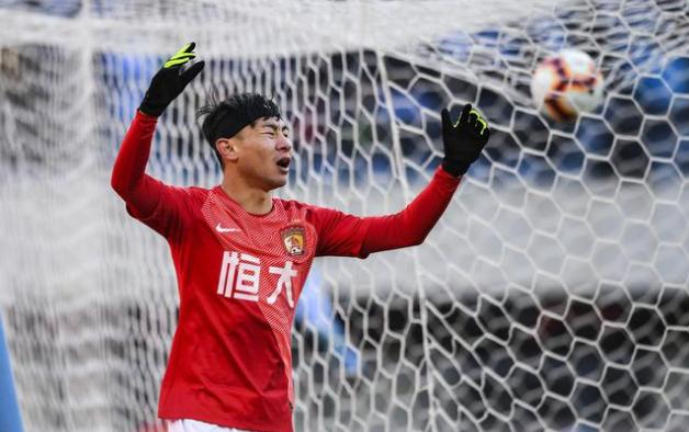 于汉超到底有多惋惜?人品超好,大V皆为他求情