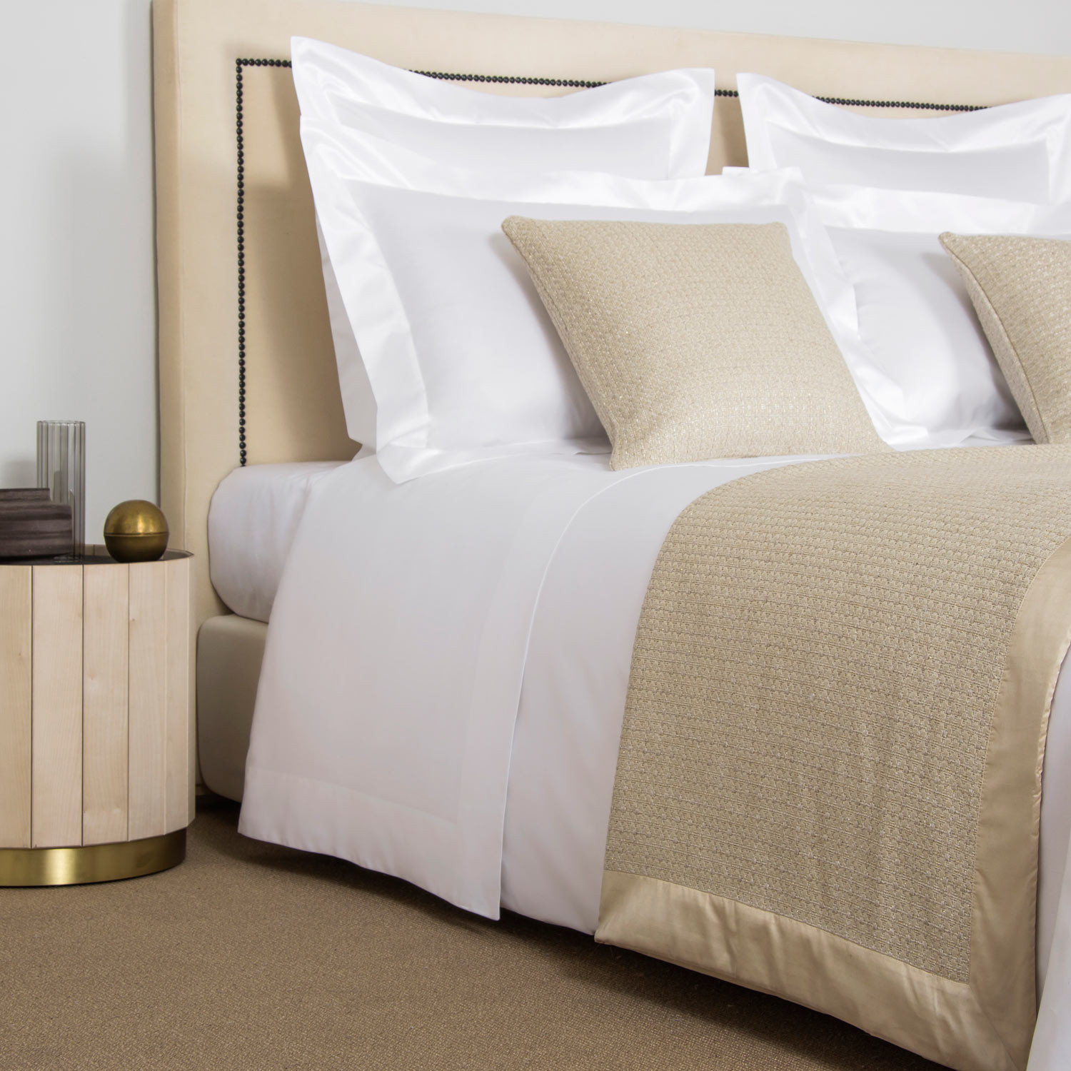 贵妇寝具FRETTE新作不粉嫩　取材大地让优雅延续