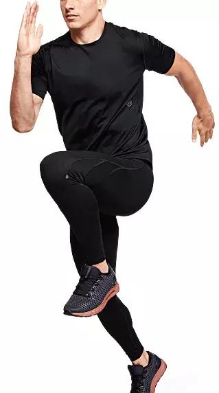 穿着会发热的保暖纤维,可以改变温度的纤维