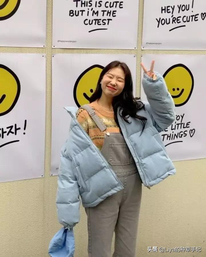 女童白色羊羔毛卫衣6-12岁潮款,大版的羊羔毛卫衣怎么搭配