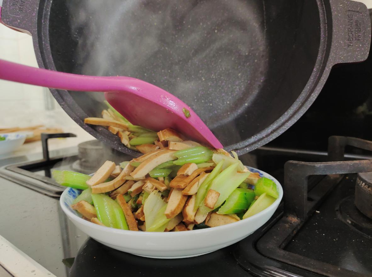 帝伯朗钛合金锅,帝伯朗涂层锅真实测评