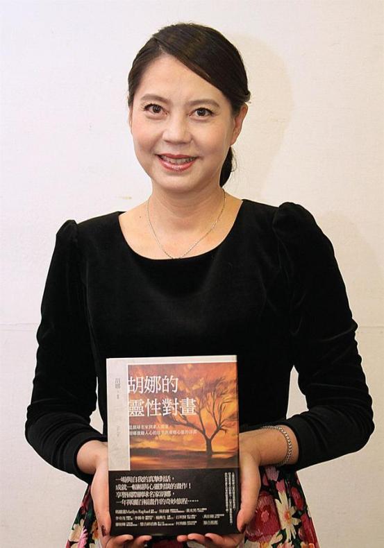 “体坛叛徒”胡娜：为绿卡赛场消失公然叛逃美国，今却想回国捞金