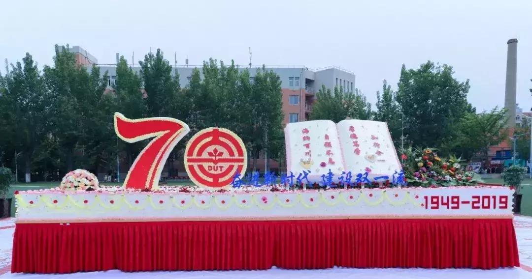 确认过眼神这是喝醉的人原版,确认过眼神是过年还要加班的人