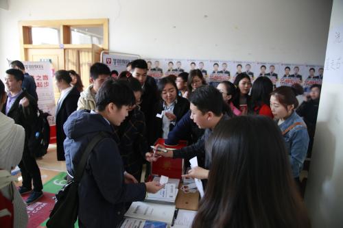 公务员考试报名生源地怎么填啊,公务员报名登记表中的籍贯户籍