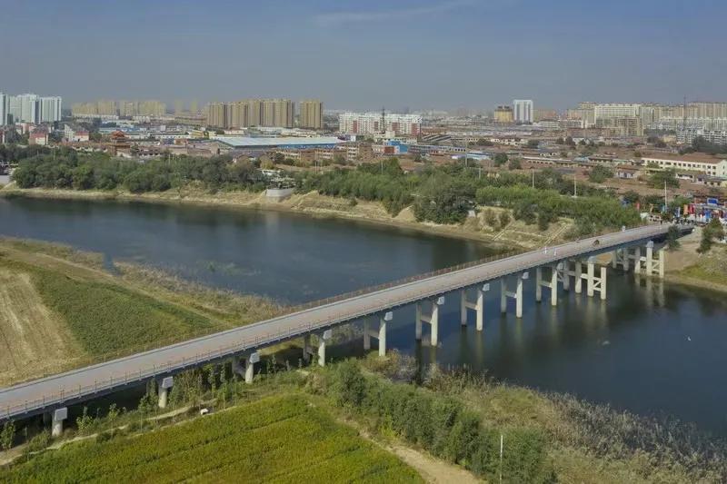 胜日寻芳泗水滨图片,胜日寻芳泗水滨的下一句是