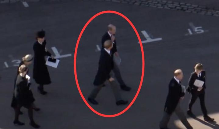 哈里退出王室对威廉有伤害吗,威廉和哈里为什么关系不和