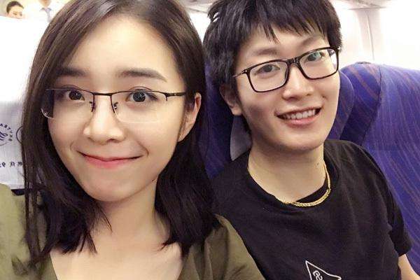 FPX全员收到LV送的包包，总价值近10万，余霜羡慕管泽元遭殃