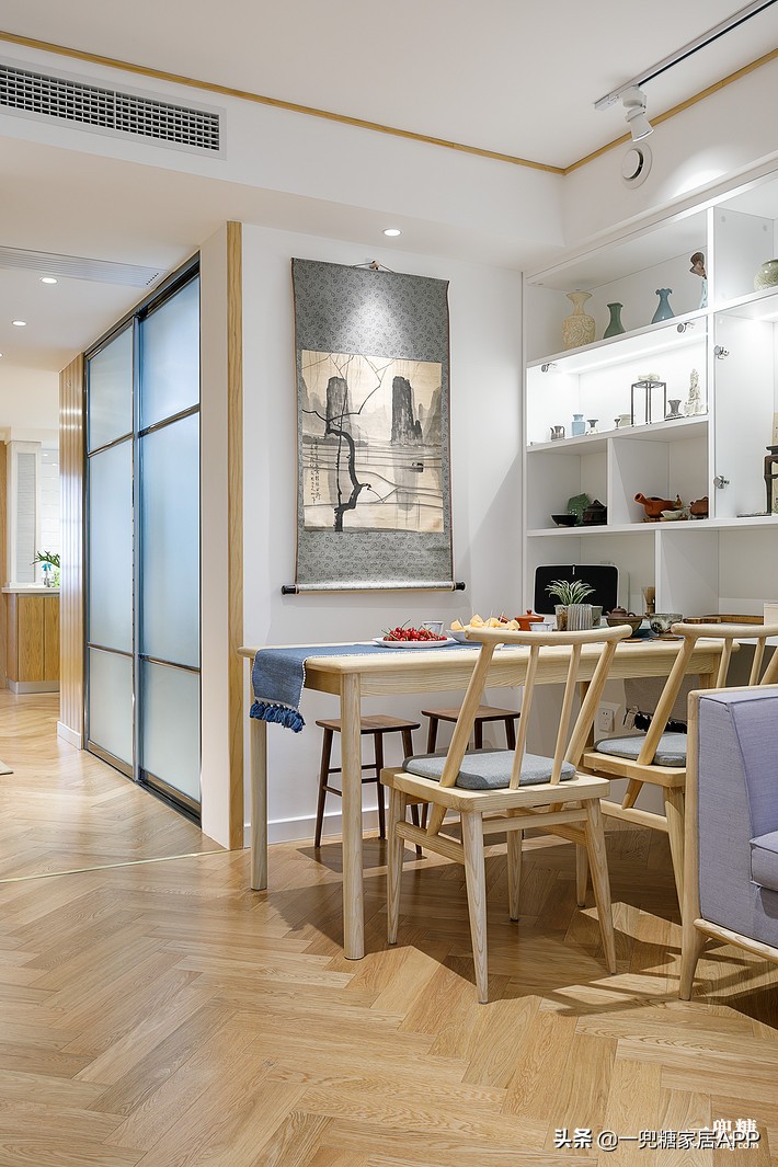 高档二手房翻新设计费用,二手房花了20万装修