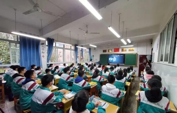 遵义高中生复课,你们在学校还好吗