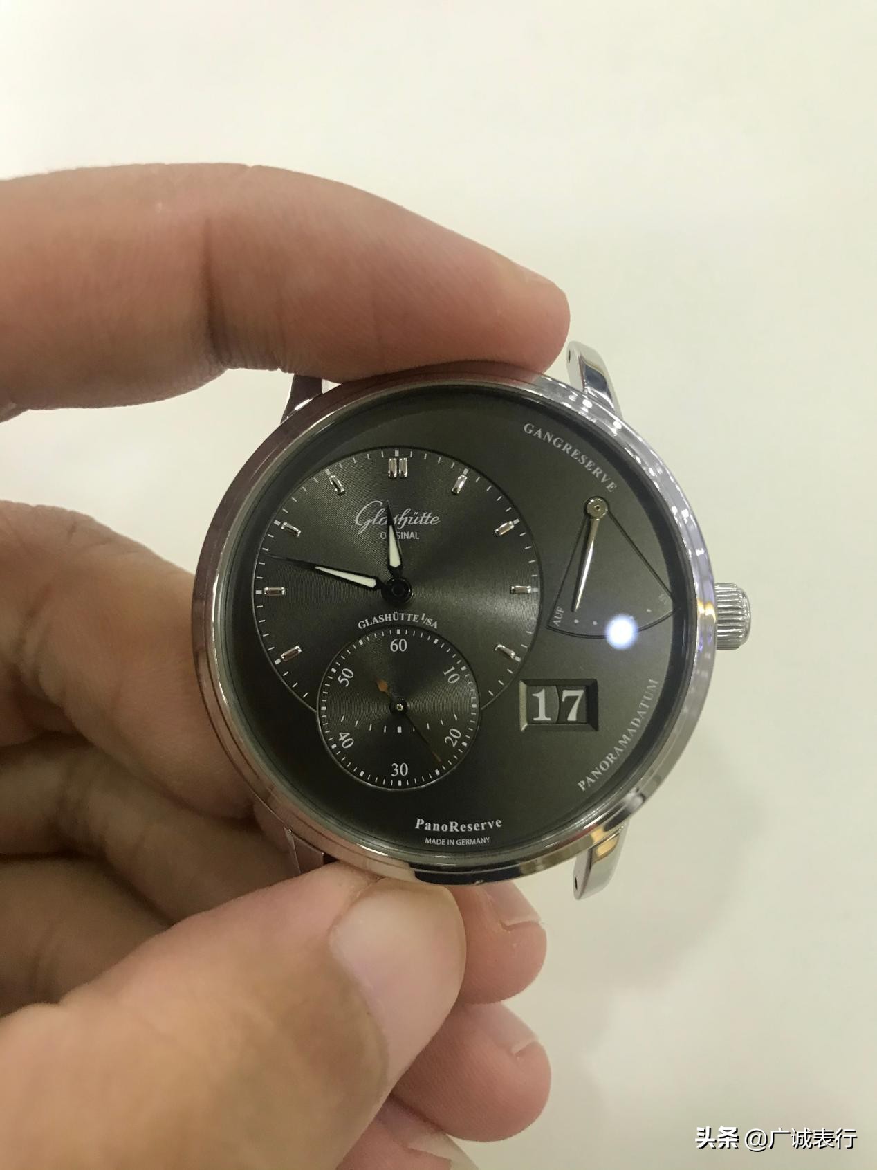 格拉苏蒂十万左右,美度手表值得修吗