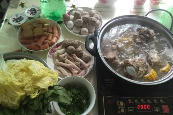 天气冷在家制作小火锅,如何在家里自制小火锅