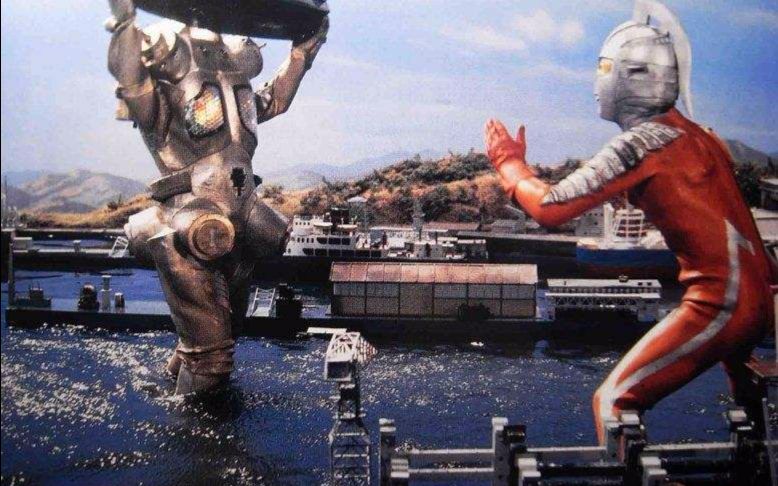 圆谷的亲儿子赛文奥特曼,圆谷亲儿子赛文被气得不行