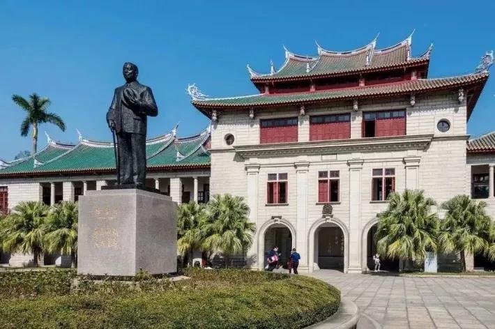 曹德旺从放牛娃到最牛慈善家,曹德旺什么时间捐100亿建大学