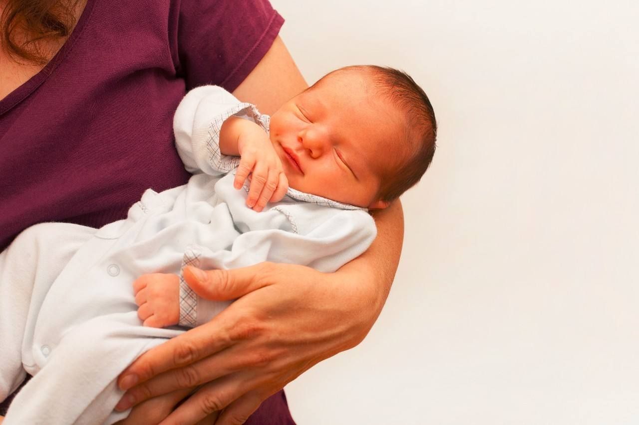 顺产or剖宫产到底应该怎样选择,顺产跟剖腹产对宝宝优点缺点对比