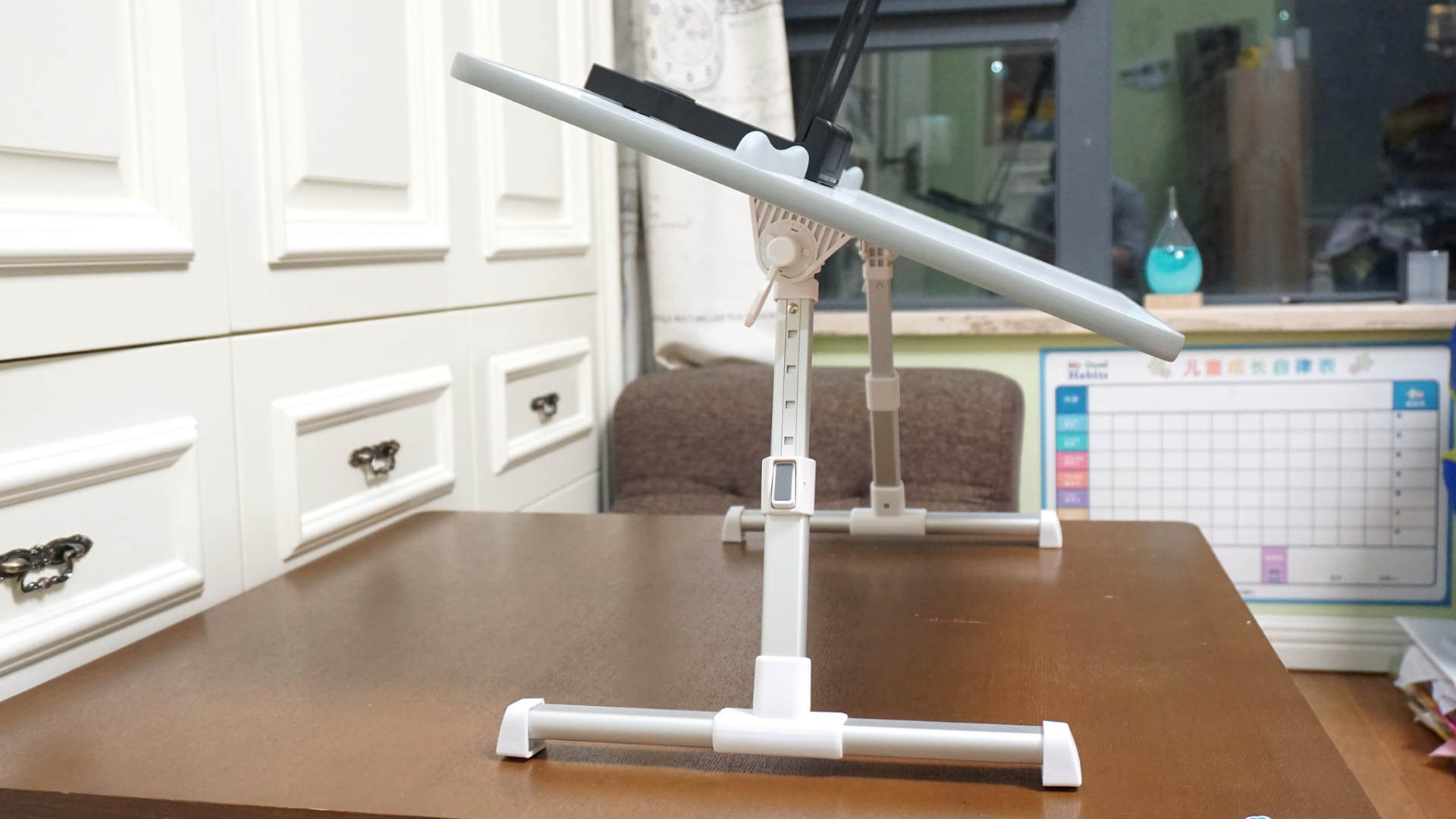 平板上网课保护眼睛,ipad上网课伤害眼睛吗