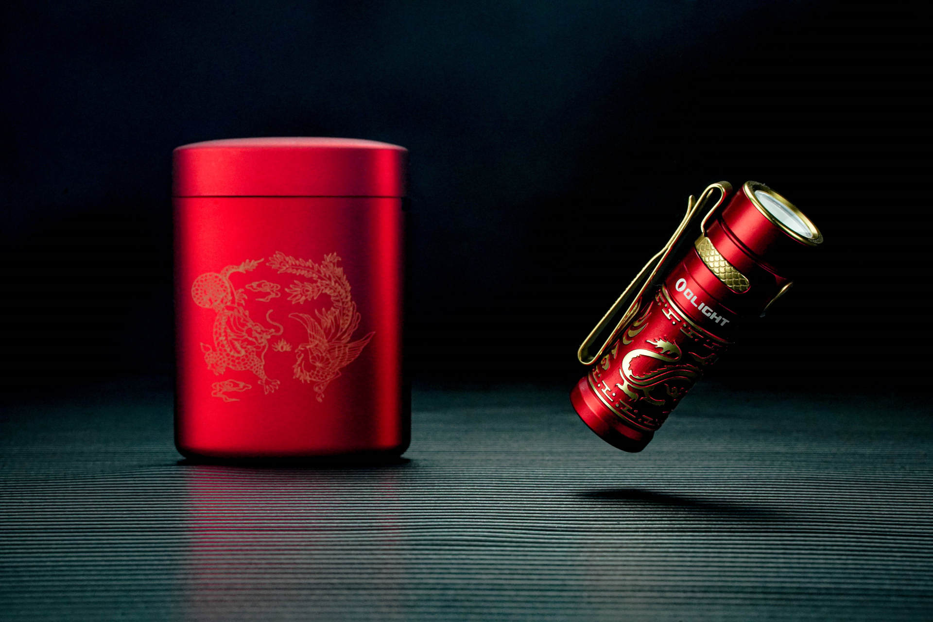 傲雷指挥家3手电银色款,傲雷指挥家手电测评