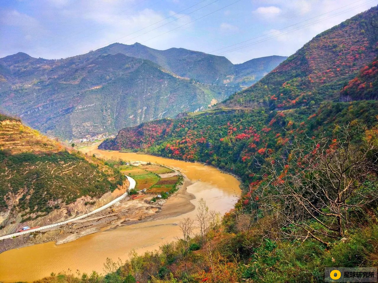 甘肃荒凉风景视频,甘肃荒凉的美景