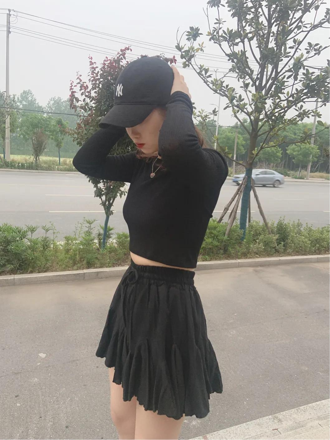 mlb小标棒球帽,mlb暗红色棒球帽搭配