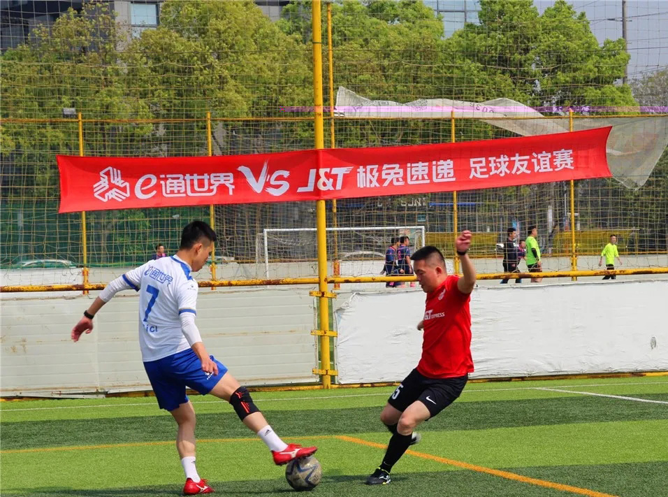 浠ョ悆浼氬弸浠ヨ禌鑱旇皧,浠ョ悆浼氬弸姣旇禌鐩存挱