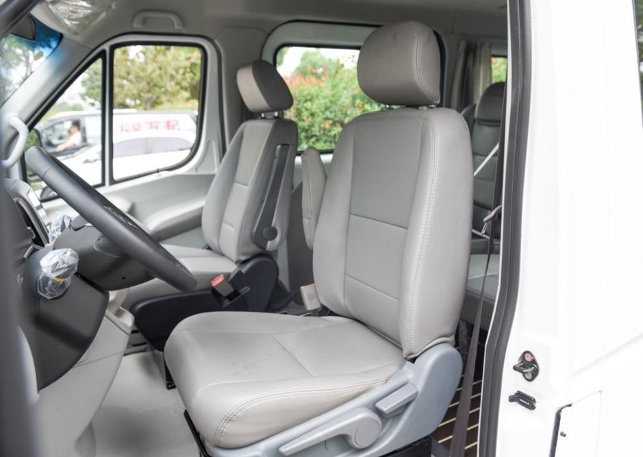 江淮星锐高顶5.99米轻客7座,江淮轻客星锐短轴