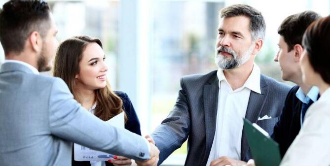 平面设计新手入门一般薪资多少,做平面设计的工资一般多少