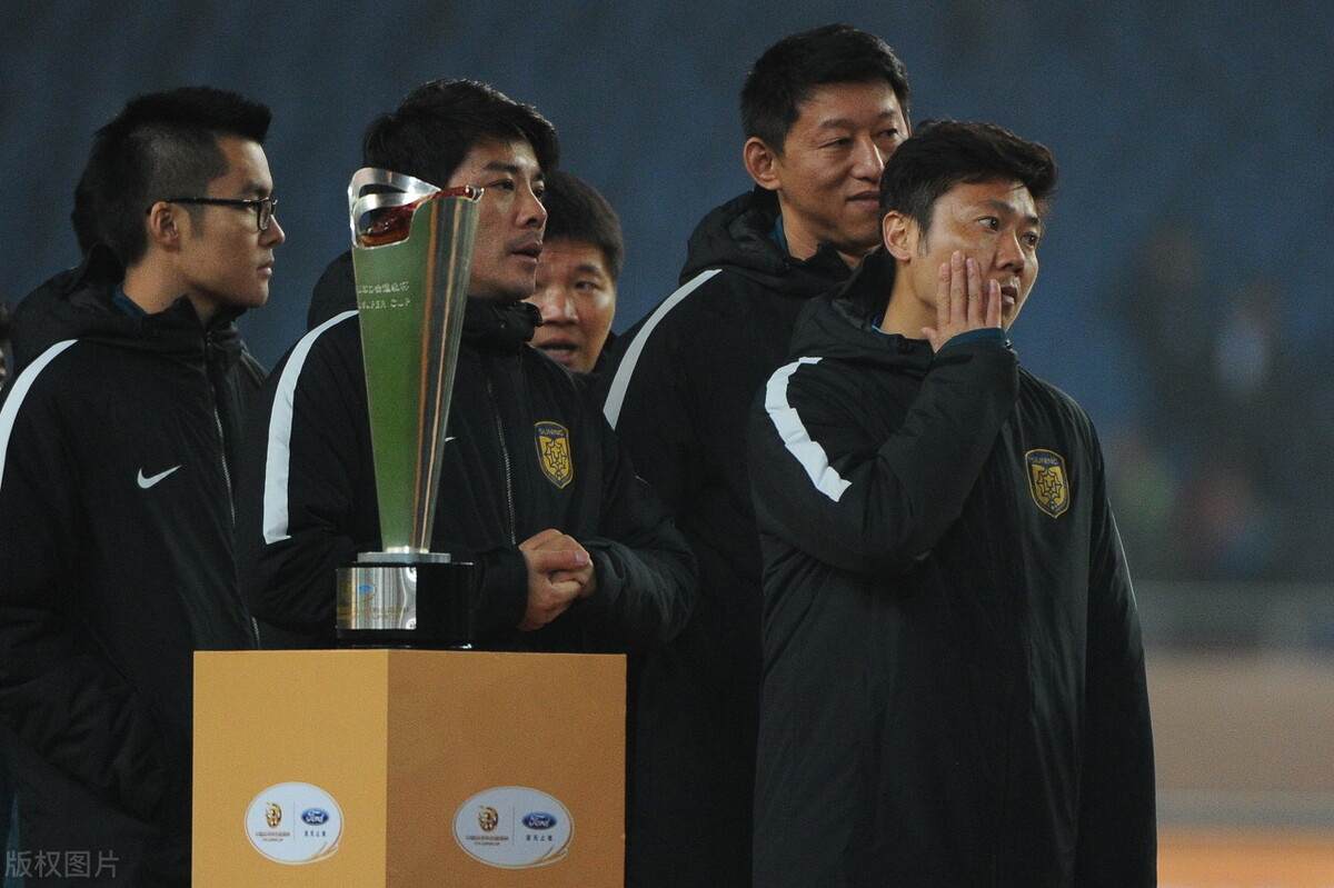 陆博飞退役全过程,陆博飞退役视频